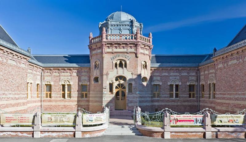 Patrik Apartman Székesfehérvár Buitenkant foto